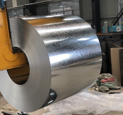 Z40 0,4 mm 1250 mm Grote heldere spangle warm gedompeld gegalvaniseerd staal GI spoelen voor rollende deur en vloer dek DX51D